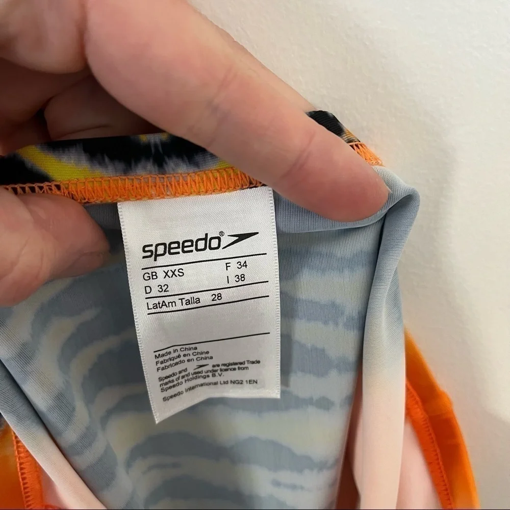 HOUSE OF HOLLAND x SPEEDO Orange Tie-Dye‎ Bikini Swimsuit Set